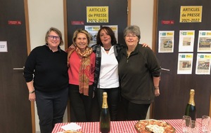 Véronique Basin, Jacqueline Dagnet, Françoise Mulsant et Carinne Pomar ont joué la finale de ligue Dames/4 Expert Samedi 30/11 et Dimanche 1er Décembre à Mont St Aignan